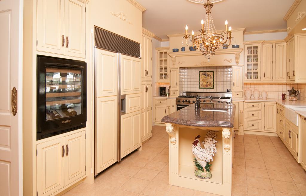 Greene Gables Inn White Hall Экстерьер фото